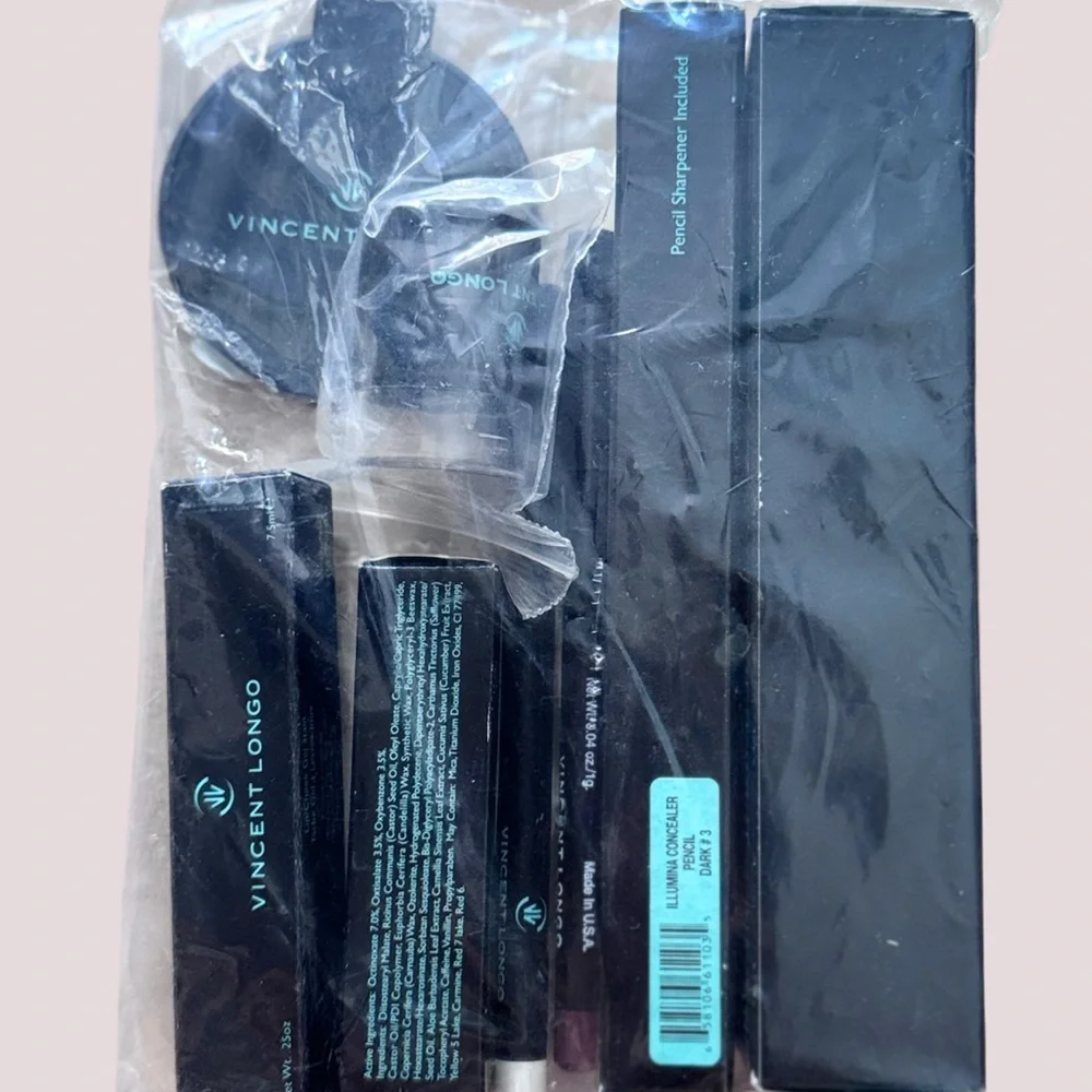 NWT Vincent Longo Makeup Bundle‎